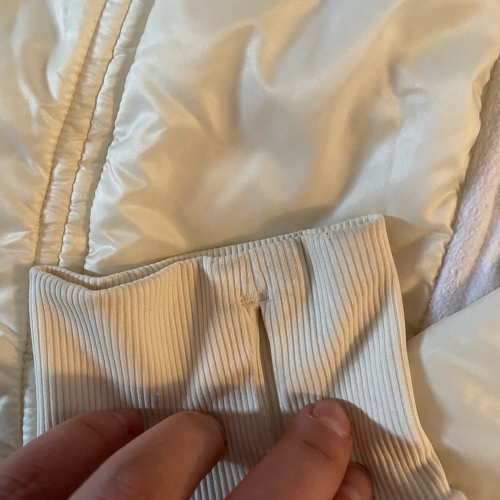 Lululemon Jacket - Picture 2 of 3